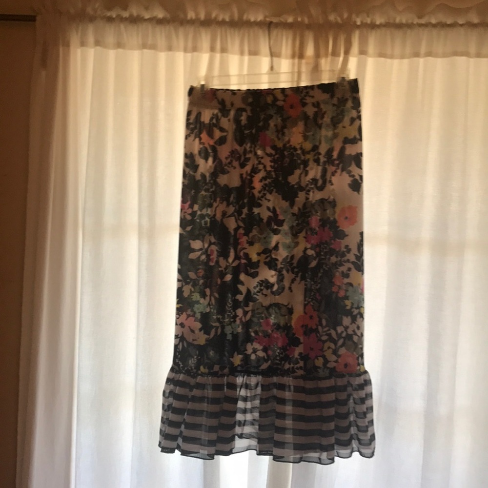 Zaide b's🛍 skirt